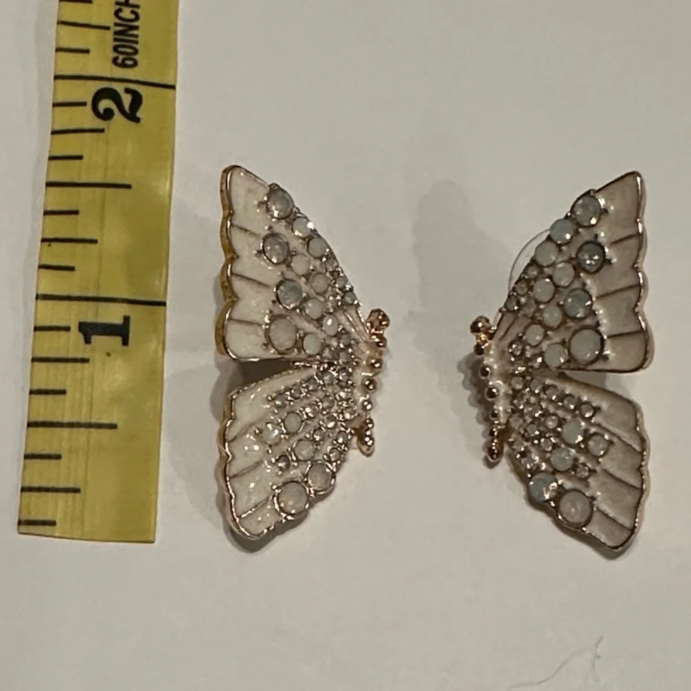Chic Butterfly Earrings with Silver and Gold Accents EUC - Picture 4 of 4